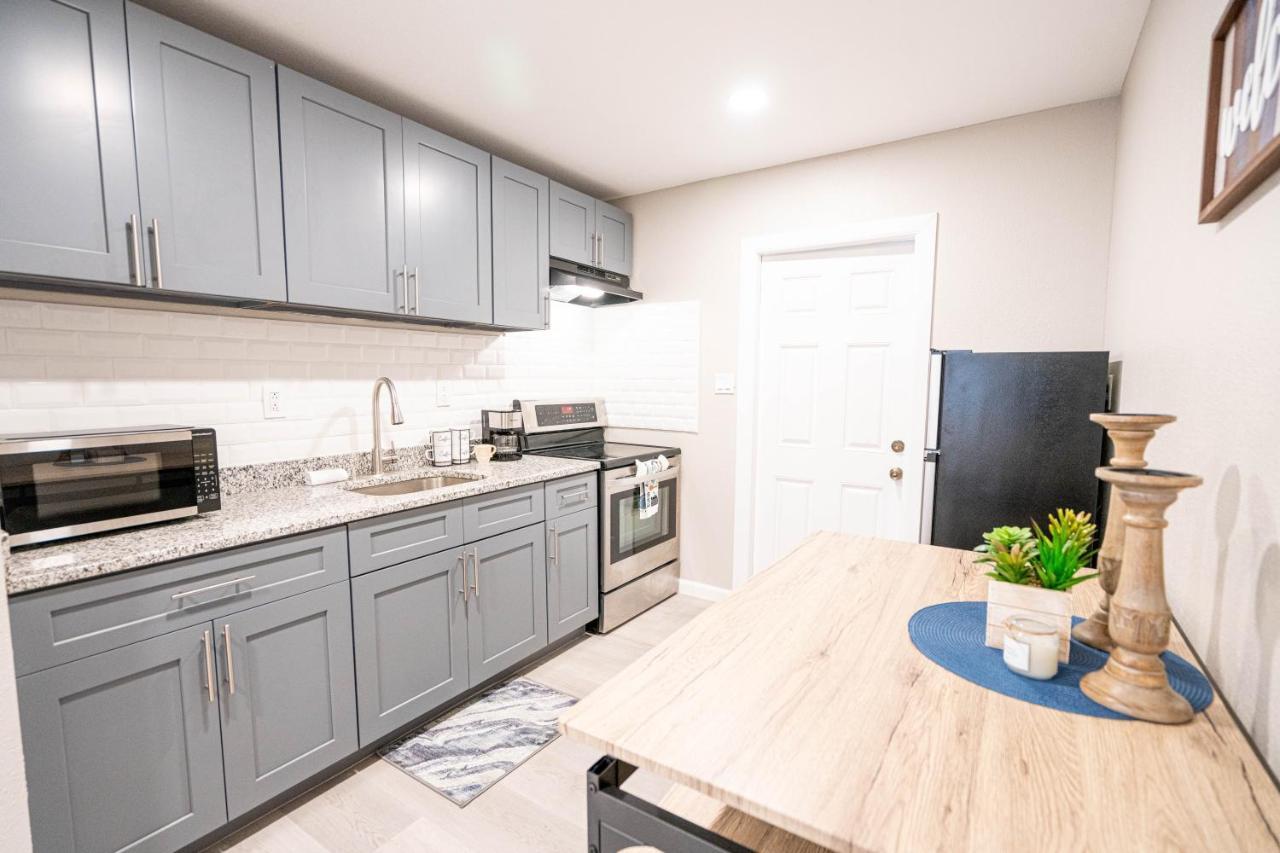 University Serenity Suites Tampa Ngoại thất bức ảnh