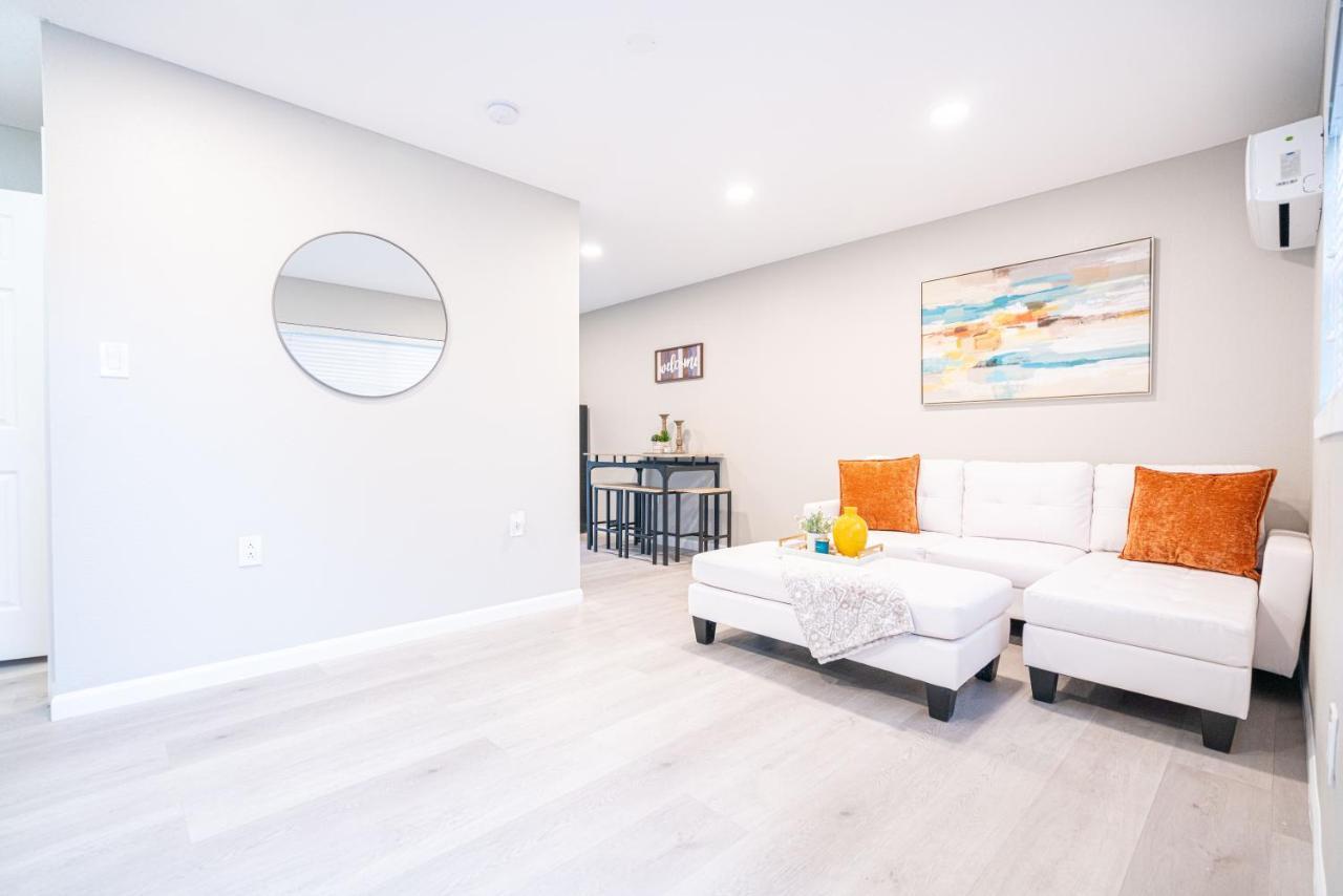 University Serenity Suites Tampa Ngoại thất bức ảnh