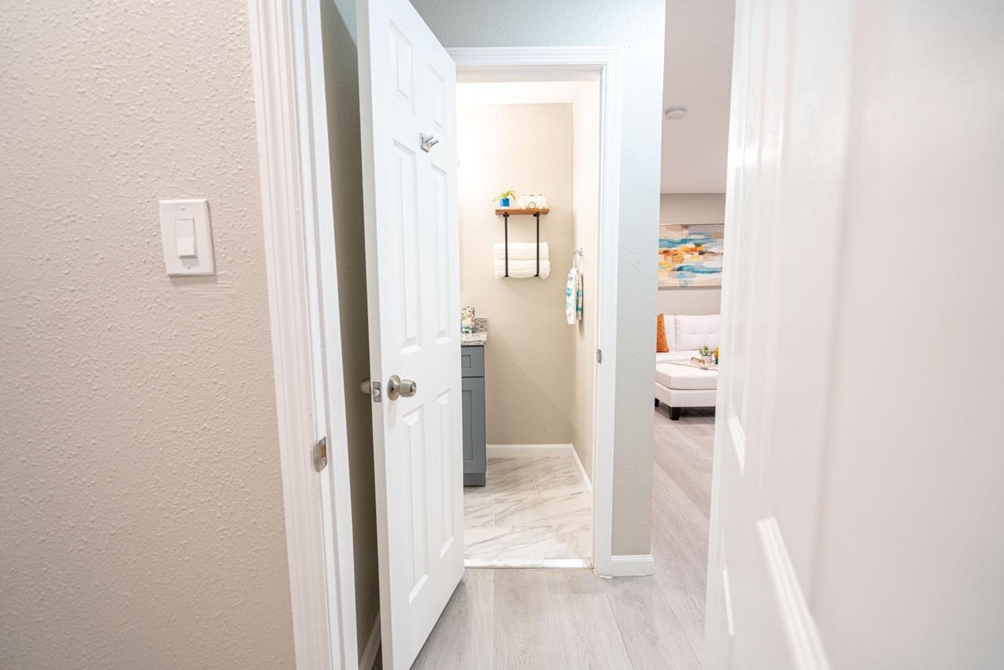 University Serenity Suites Tampa Ngoại thất bức ảnh